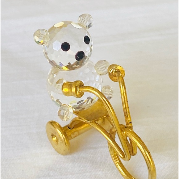 SWAROVSKI CRYSTAL TINY BEAR ON GOLD TRICYCLE VINTAGE EXCELLENT CONDITION - Picture 6 of 13
